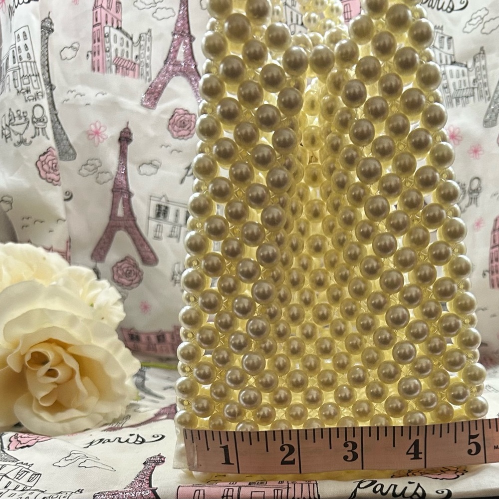 Vintage Pearl Tote. Off White color. Not pure white. Lots of room on inside. - Picture 5 of 8